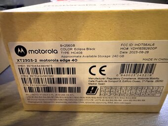 Motorola EDGE 40 5G 8GB/256GB Záruka 8 měsíců - 2