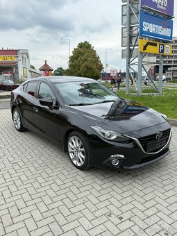 Mazda 3 sedan 2.2 skyactiv-D 110kw—2015–MANUÁL—KŮŽE—BOSE— - 2