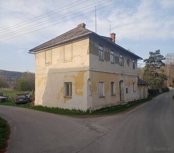 Prodám atypický dům v Jeseníkách s velkou zahradou - 2