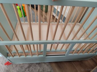 IKEA dětská postýlka - 2