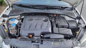 Škoda Yeti 1.6 tdi Greenline,navi,park senzory,nova baterie - 2