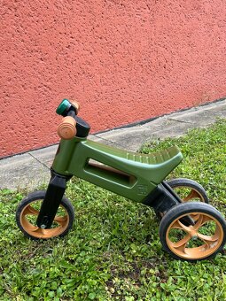 Funny Wheels khaki s popruhem - 2