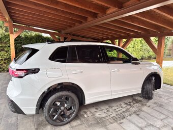 VW Tiguan R-Line 1.5 TSI Plug-in hybrid 200 KW - 2