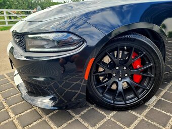 Dodge charger 6.2 hemi srt Hellcat 527kw, DPH, ČR - 2