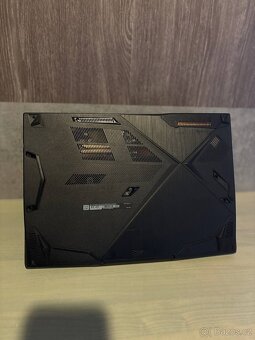 Herní Notebook Msi RTX 4060 - 2
