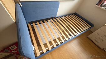 Prodám rám čalouněné postele šíře 90 cm - pohovky IKEA - 2