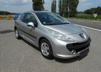 Peugeot 207 1,4 54 kW KLIMA Serviska benzín - 2