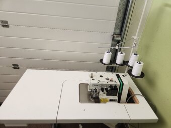 šicí stroje Zoje - overlock a interlock - 2