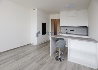 1+kk, 33m2 + balkon 6,8m2, Praha 4 - Háje, Výstavní ulice - 2