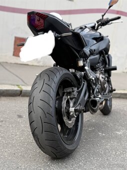 Yamaha MT-07 - 2