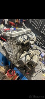 Motor yamaha fzr 1000 exup - 2