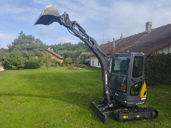 Minibagr Gorila G26SEPRO - 2