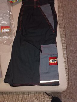 Originál lego kalhoty a mikina - 2