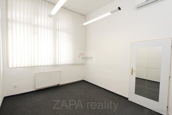 Kancelář 14m2 po rekonstrukci ulice Národní Praha 1 nezaří - 2