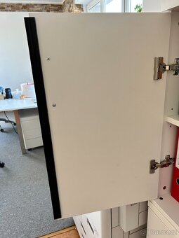 Uzamykatelné skříňky na šanony - 4 ks - 2