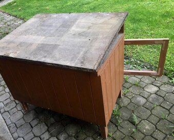 Dvoukotcová králikárna - 2
