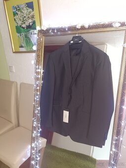 Pánský společenský oblek. - 2