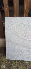 Glazované keramické dlaždice,cena 50 Kč .kus. - 2