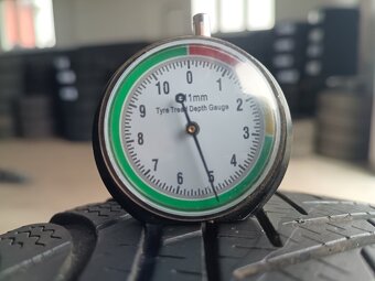 195/65 R15 PIRELLI (2417) - 2