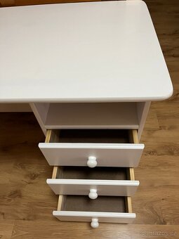 Psací stůl (bílý lak, masiv borovice) - 2