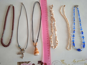 Korále a náhrdelníky - 2