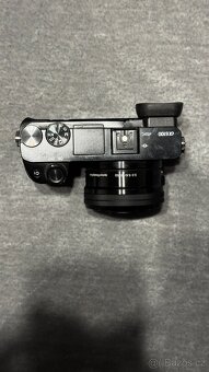 Sony Alpha A6100 + objektiv Sony 16–50mm OSS (set) - 2