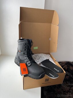 Pracovní zimní obuv S3 - 2