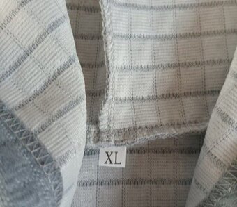 Nová dámská mikina - 2