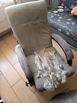 Otočné křeslo s podnožkou - 2