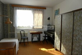 Prodej slunného bytu 3+1 v Plzni na Doubravce s krásným výhl - 2