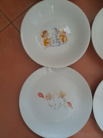 Sada retro talířů s dětskými motivy - 2