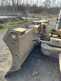Dozer - CAT D6K XL ,  váha 13.3 / tun  - odpočet DPH - 2