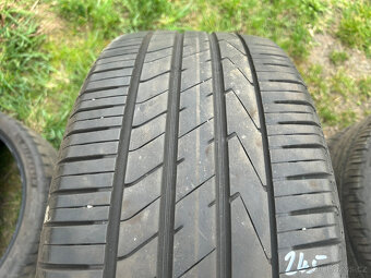 2ks letní pneu Hankook 245/45/19 - 2
