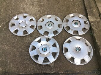 15” Skoda poklice,ruzne provedeni. - 2