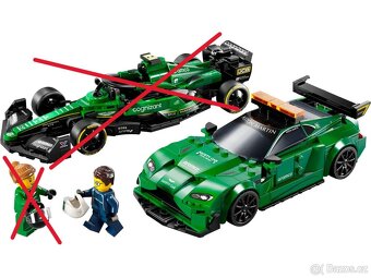 Koupím LEGO Aston Martin Safety Car - 2