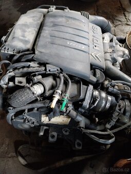 Motor a převodovka 1.6HDI-80 kw - 2