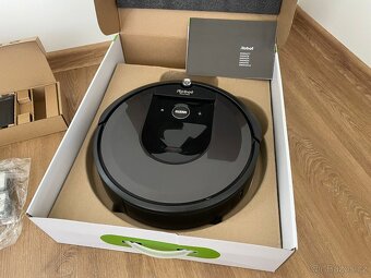 iRobot Roomba i7 7158 - 2