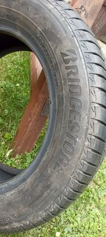 prodám 1 kus letní pneu Bridgestone 215/60R16-01 - 2