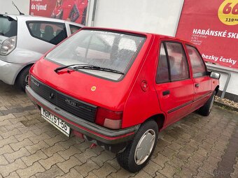 Peugeot 205 - 2
