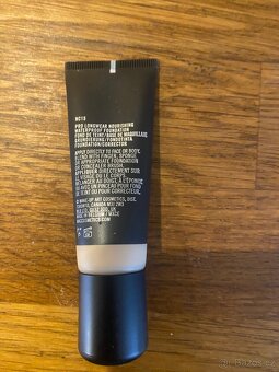 Nový make-up MAC fond de teint - 2