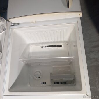Lednička s mrazákem LG - 2