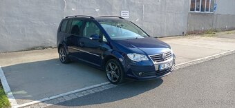 VW Touran 2,0 TDI 7místý rv2007/3 - 2