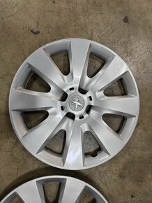Použité originální poklice 15´ Peugeot - 2