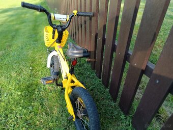 Dětské kolo Specialized HotRock12+světýlka a stylový košíček - 2