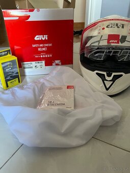 Helma GIVI velikost s bílá - 2