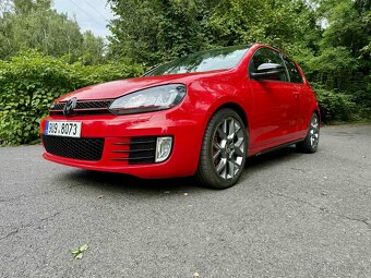 Volkswagen Golf 6 GTI DSG 2.0 TSI - 2
