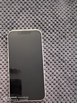 iPhone 13 128GB plné funkční - 2