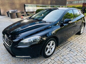 Volvo V40 1.6i BENZÍN MANUÁL 1.MAJITEL KAMERA SERVISKA - 2