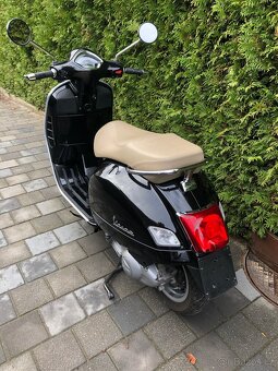Vespa GTS 300, 2017, lehce poškozena - 2