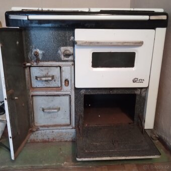 Stará kuchyňská kamna - 2